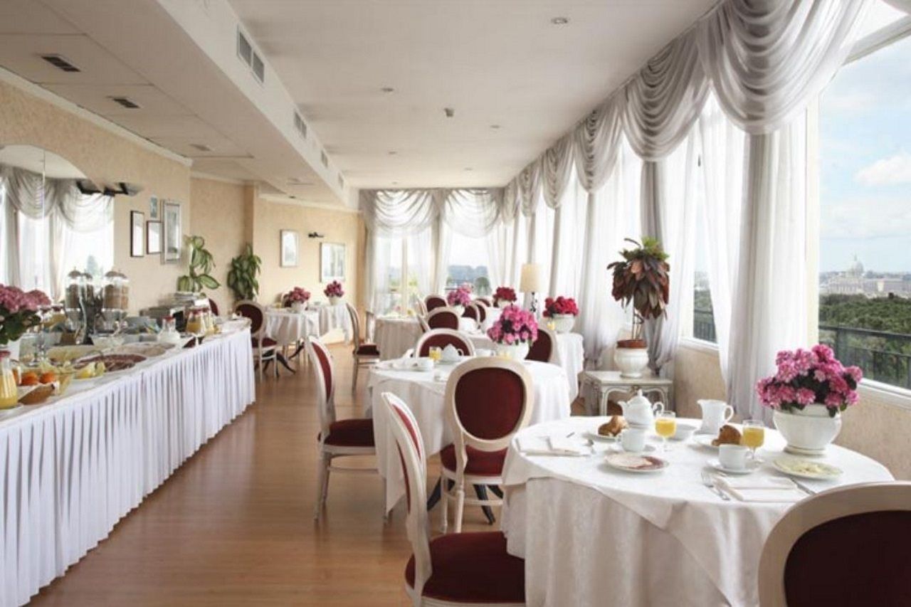 Hotel Eliseo Рим Ресторан фото